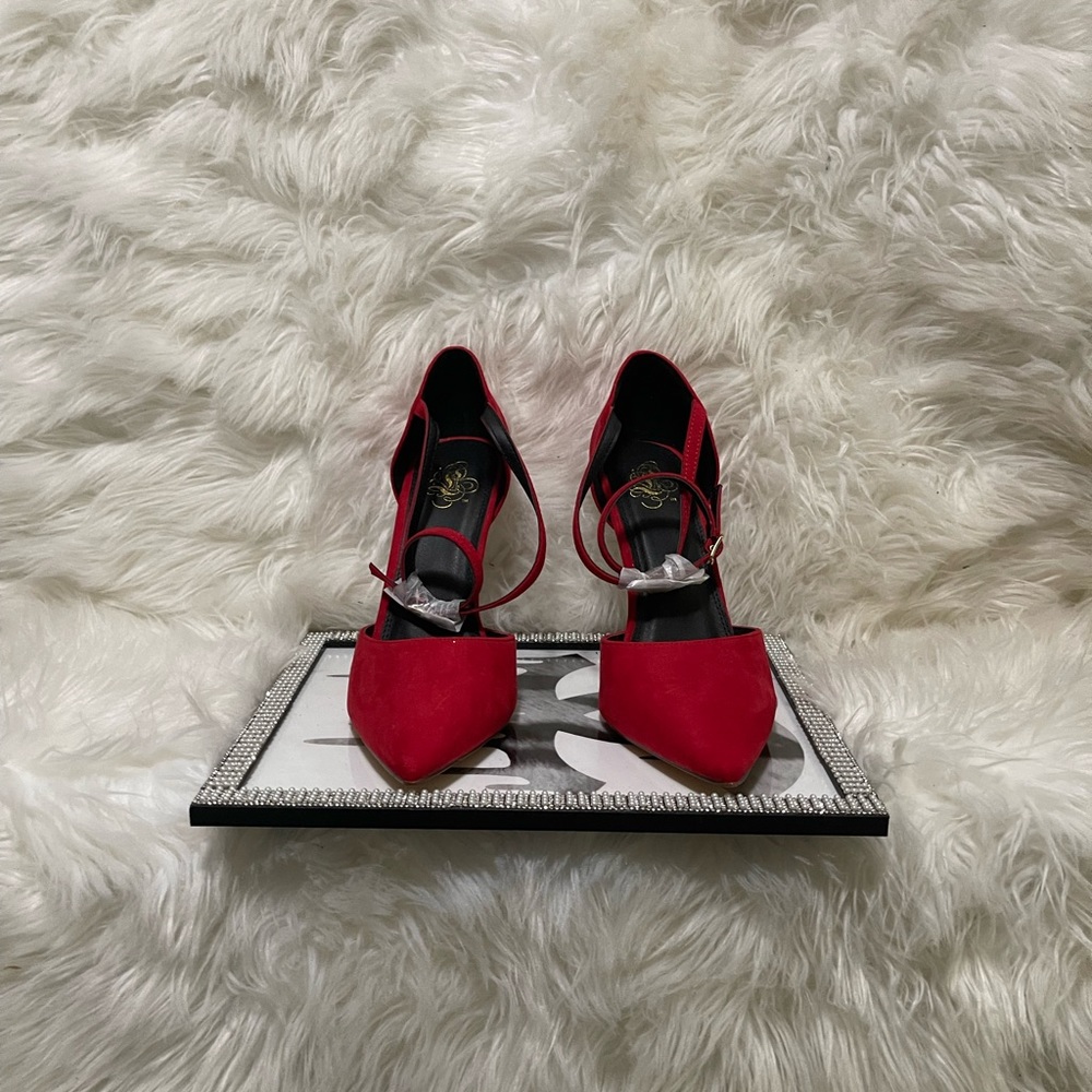 Red clear wedges